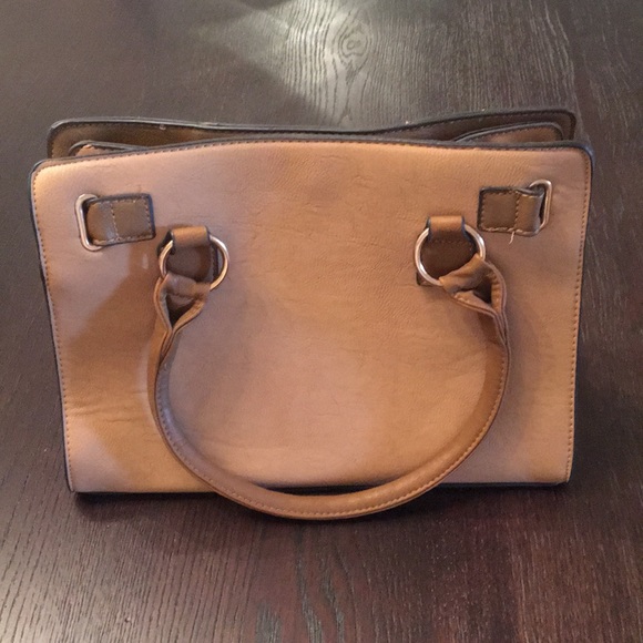 Purse - Picture 3 of 4